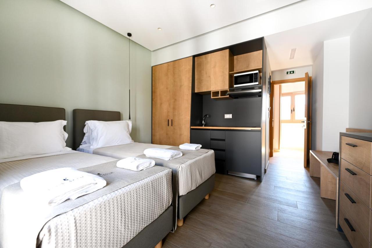 Eumorphia Studios & Apartments Skiathos Town Exterior photo